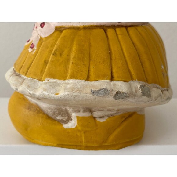 Vintage Girl Holding Flower COIN BANK Japan Ceramic Chalkware 1960's Decor AS IS - Picture 6 of 16